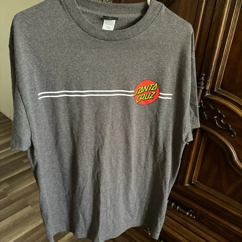 Santa Cruz skateboards Gray T-Shirt size L - Picture 6 of 8